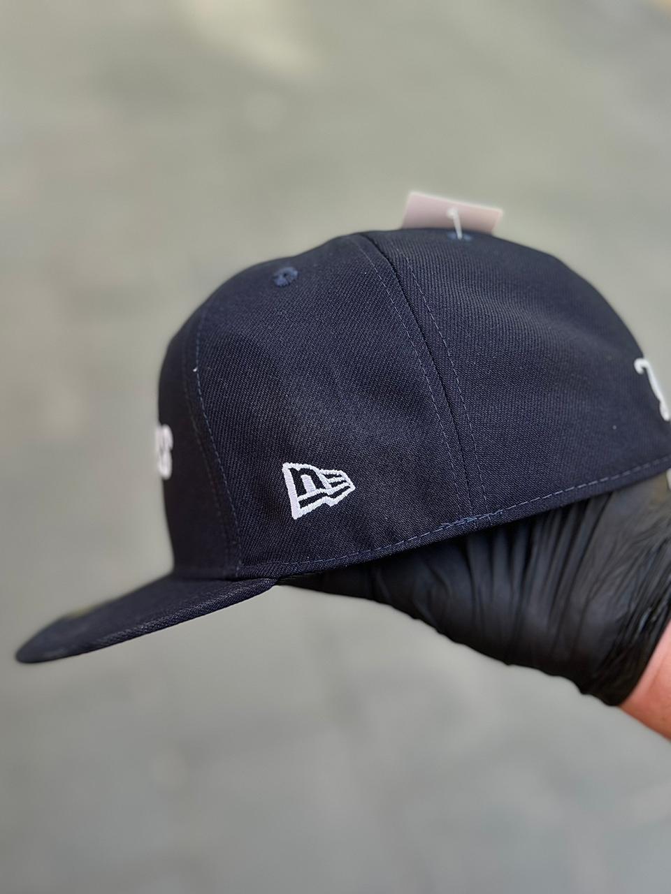 New Era 59Fifty New York Yankees Overlap Fitted Hat Dark Navy Blue