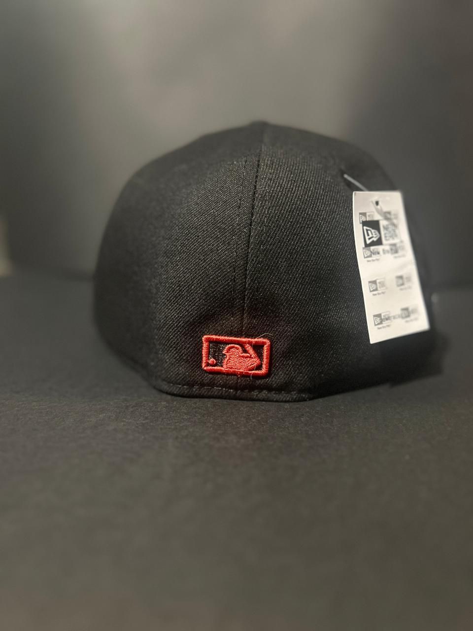 Chicago White Sox Ultimate 59FIFTY Black Fitted