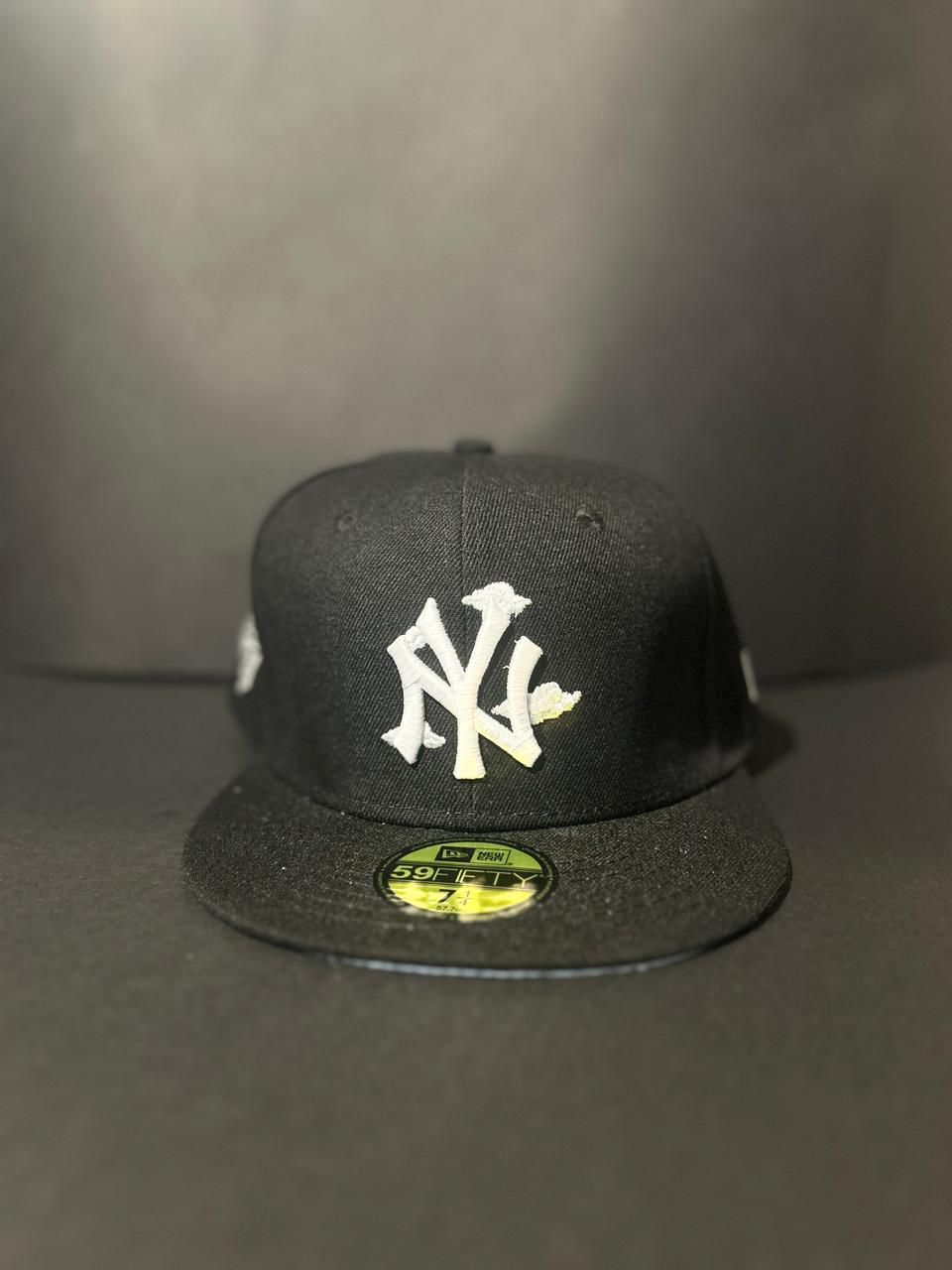 New Era New York Yankees Comic Cloud 59FIFTY Fitted Cap